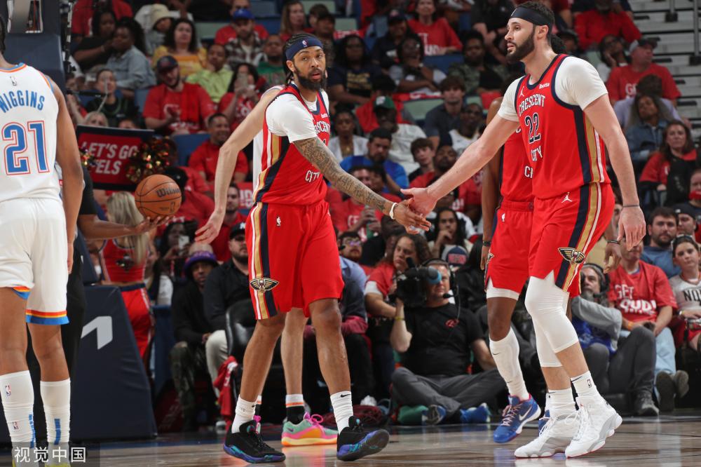 与此同时 与此同时